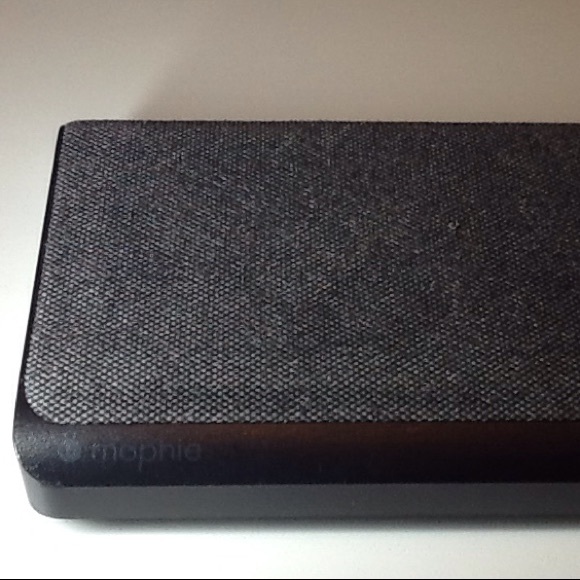 Mophie powerstation USB-C XXL external battery - Picture 2 of 7